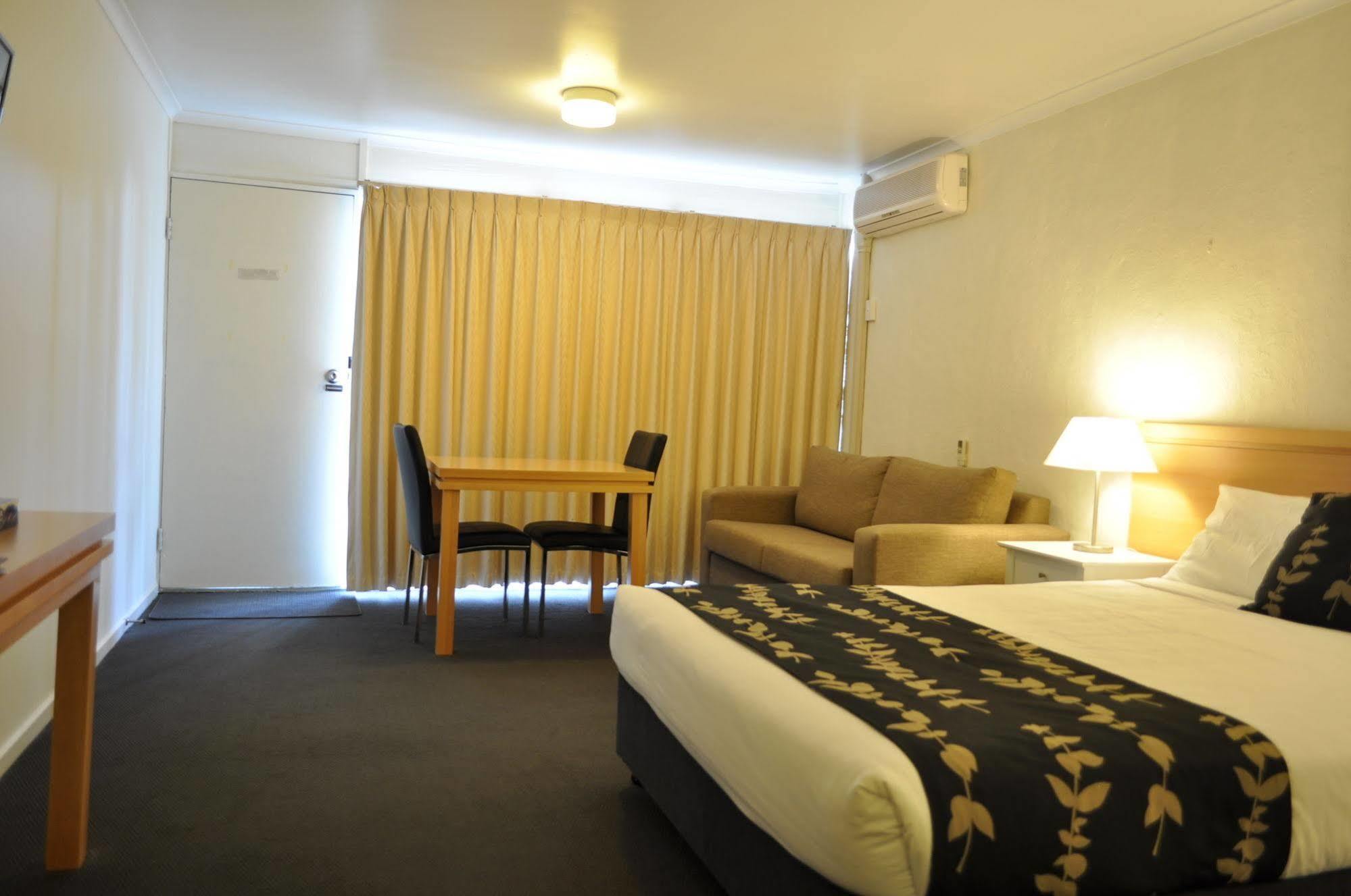Albury Burvale Motor Inn Exterior foto
